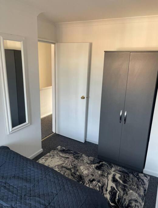 Holiday home Spacious 5 Bedroom House- Harry Potter World & London Watford (Hertfordshire)